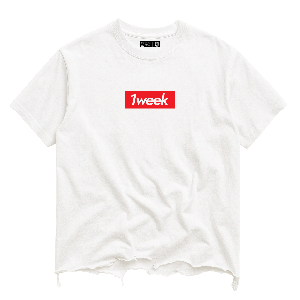 S̶u̶p̶r̶e̶m̶e̶ 1WEEK Box Tee